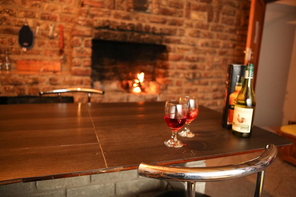 Oudtshoorn Homestay Accommodation Екстер'єр фото
